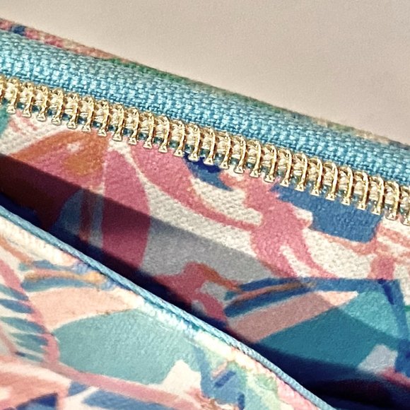 Lilly Pulitzer Wristlet Phone ID Card Case Zip Around Tropical Tiki Palm - Picture 4 of 9